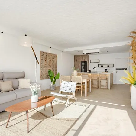 Namib Paraiso * Playa Paraiso (Tenerife)